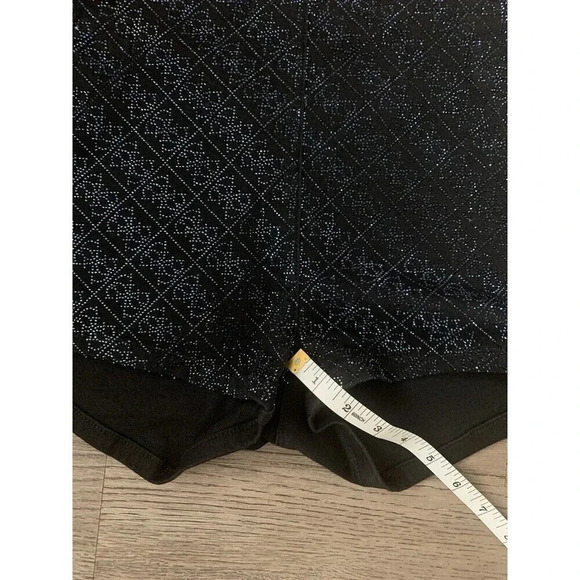 GUESS Women's Ultra‎ Curve Rhinestone Shorts - Size 30 - Black - NWT - Picture 8 of 13